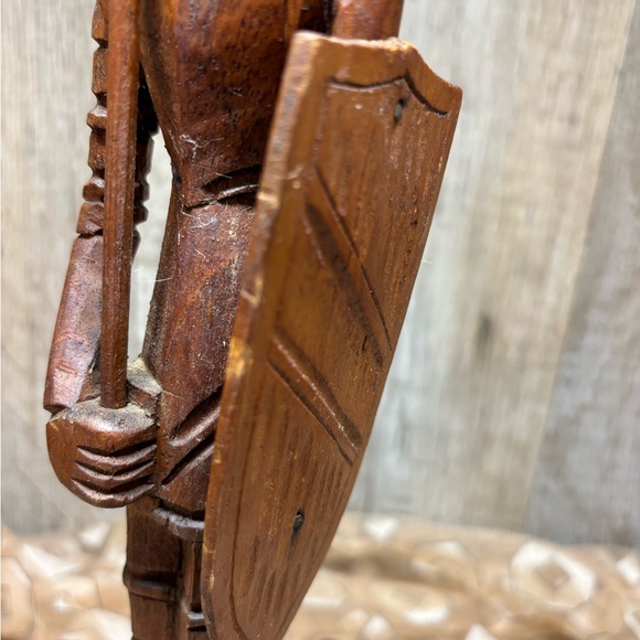 VTG Spanish DON QUIXOTE Sculpture Figure  Carved Wood W/ Spear & Shield 13.75”T - Picture 3 of 12